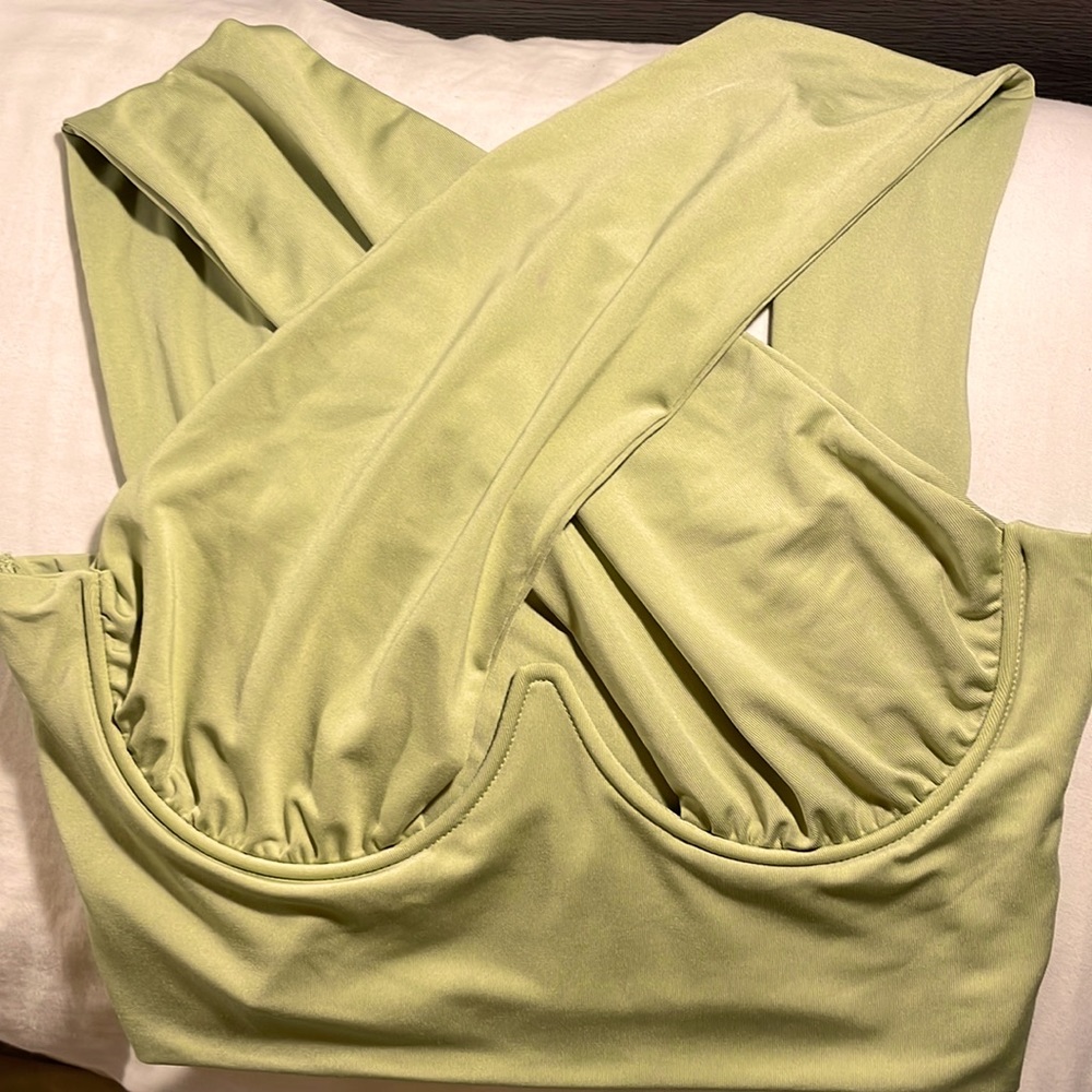 Forest green crisscross halter